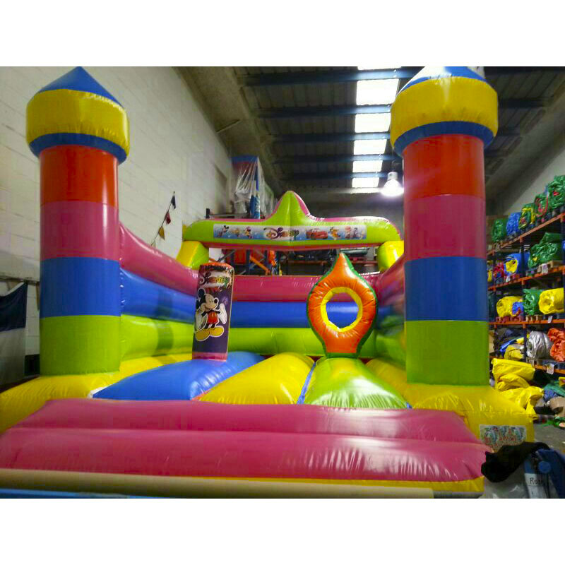 Castillo Hinchable Profesional Arcoiris Castillo Hinchable Profesional Arcoiris